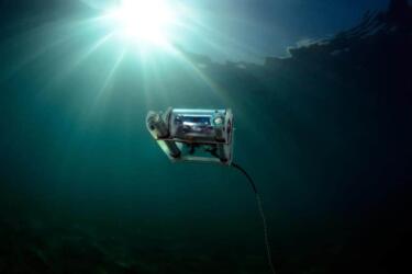 روبوت ذكي لاستكشاف المحيطات