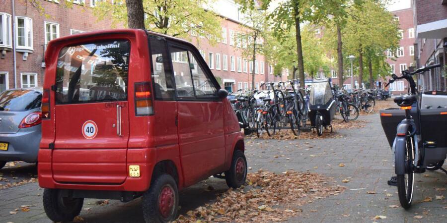 سيارة هولندية صغيرة لذوي الاحتياجات الخاصة تحقق نجاحاً كبيراً