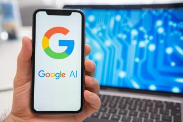 ما هو نموذج الذكاء الاصطناعي جيميني الذي ستُطلقه جوجل وتدّعي أنه سيتفوق على تشات جي بي تي؟